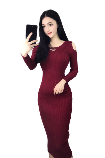 Κομψό  γυναικείο φθινόπωρο-χειμωνιάτικο φόρμα σε δύο χρώματα