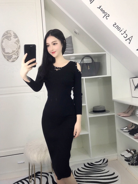 Κομψό  γυναικείο φθινόπωρο-χειμωνιάτικο φόρμα σε δύο χρώματα