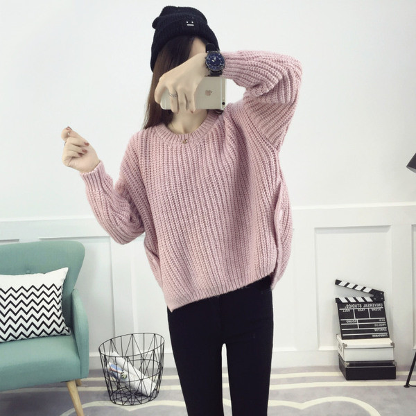 Modern női pulóver O-alakú gallérral és gombokkal, három színben