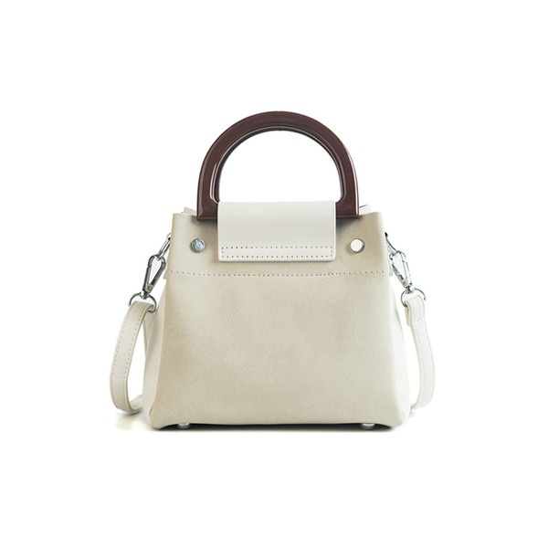 Praktikus női táska négy színben