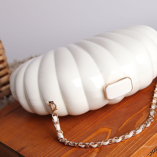 Fekete-fehér formális női táska