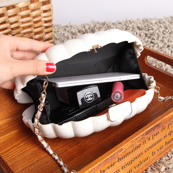 Fekete-fehér formális női táska