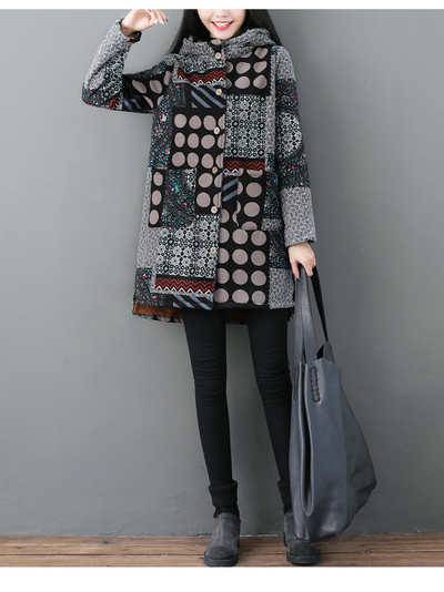 Модерно дамско яке с качулка и джобове в два цвята