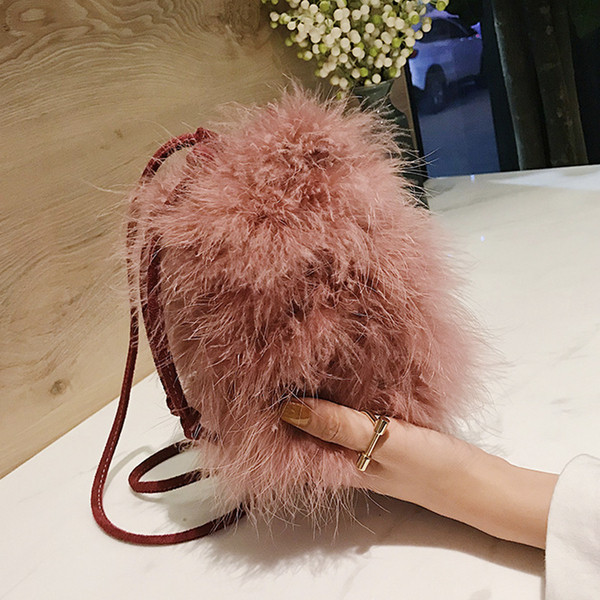 Alkalmi női pehelytáska több színben