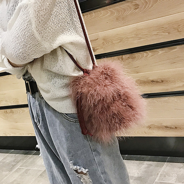 Alkalmi női pehelytáska több színben