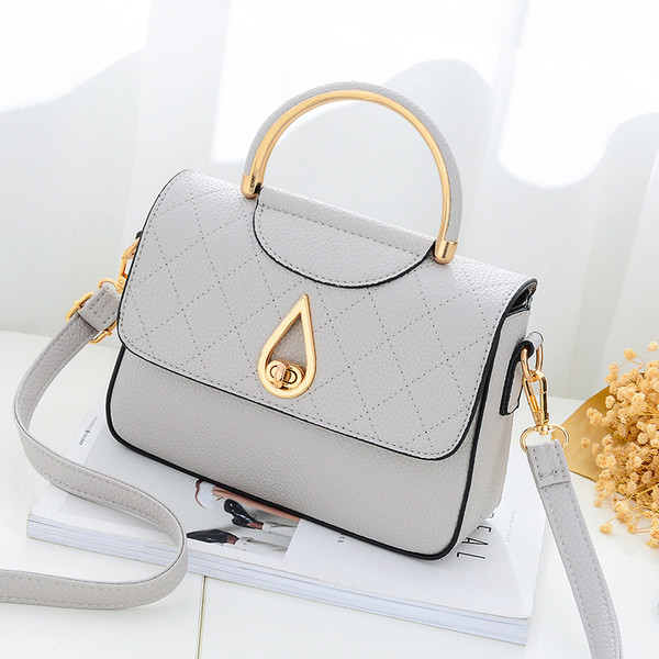 Elegáns kézitáska három színben