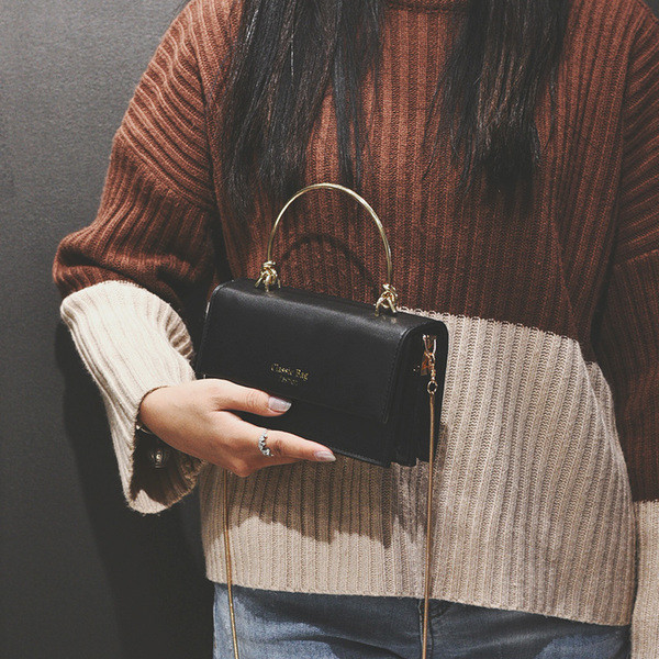 Γυναικεία απαλή τσάντα σε τρία χρώματα