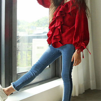 Μοντέρνα παιδικά τζιν για κορίτσια σε ανοιχτό χρώμα