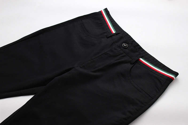 Alkalmi férfi nadrág színes díszítéssel, három színben