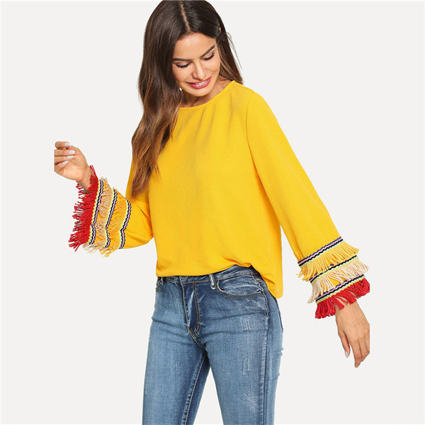 Γυναικεία μπλούζα με φαρδιά μανίκια και κρόσσια σε κίτρινο χρώμα