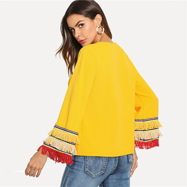 Γυναικεία μπλούζα με φαρδιά μανίκια και κρόσσια σε κίτρινο χρώμα