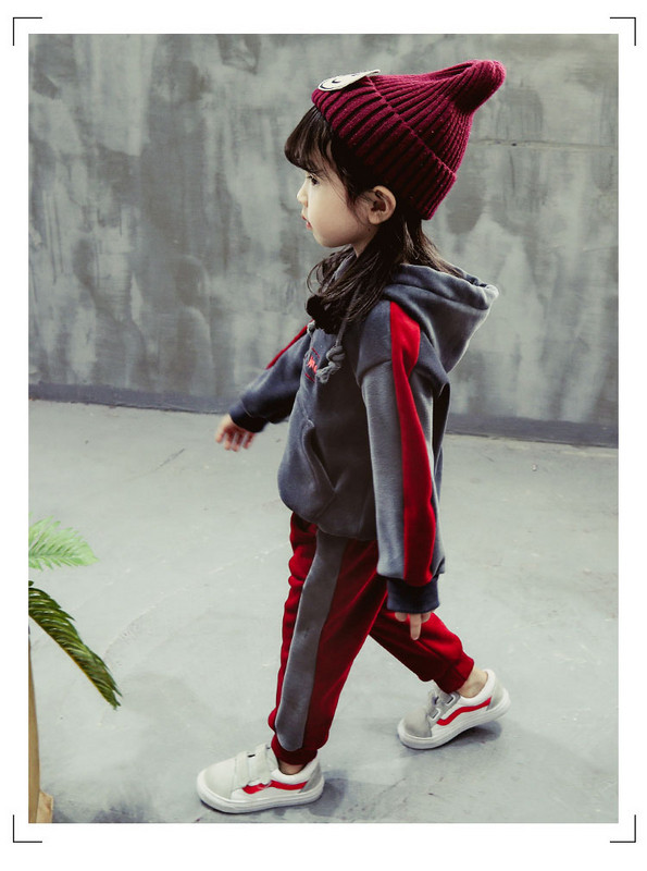 Korszerű gyerekkészlet lányoknak