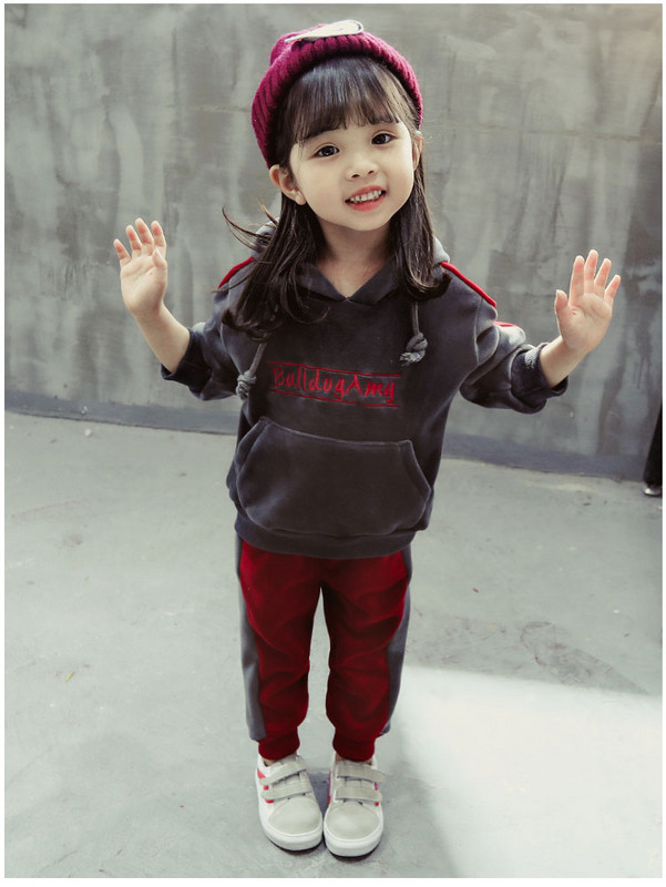 Korszerű gyerekkészlet lányoknak