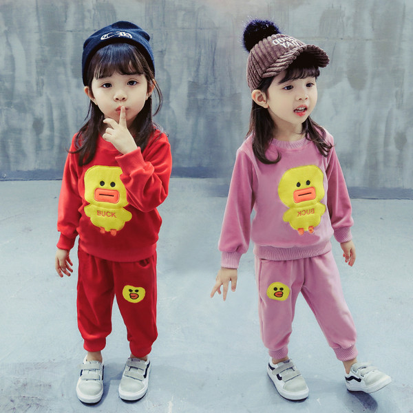 Παιδικό σετ για κορίτσια σε δύο χρώματα με εφαρμογή