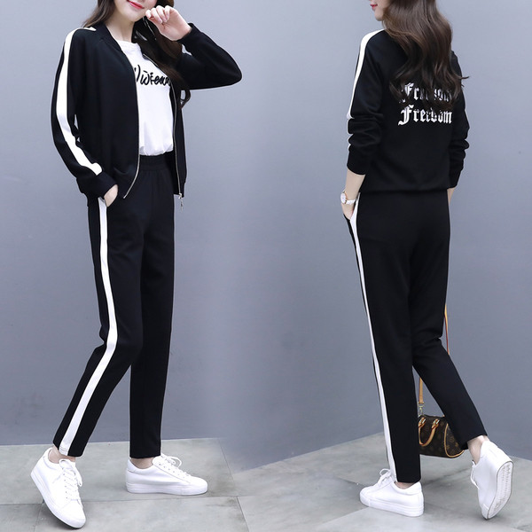 Αθλητικό-κομψό γυναικείο σετ  σε λευκό και μαύρο χρώμα