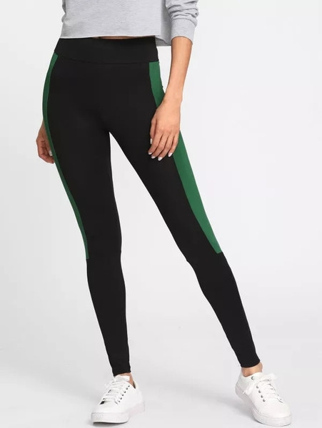 Αθλητικό γυναικείο κολάν  με διαφανή στοιχεία