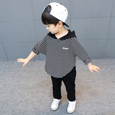 Παιδικό σετ με κουκούλα για αγόρια σε δύο χρώματα