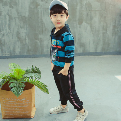 Gyerekkészlet fiúknak két színben, rárakással