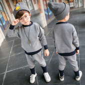 Modern csíkos gyerek szett fiúknak