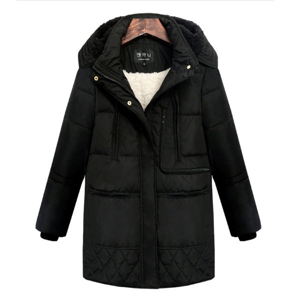 Дамско яке за зимата с мека подплата  в бял и черен цвят