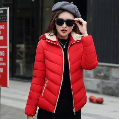 Női kabát kapucnival több színben