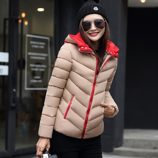 Női kabát kapucnival több színben