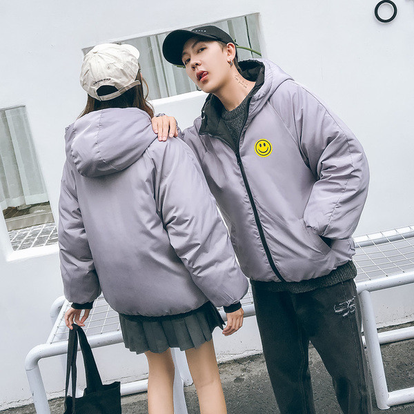 Модерно зимно яке широк модел с цветни апликации подходящо за мъже и жени