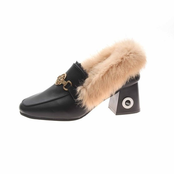 Öko bőrből készült női mokaszin pehely és vastag sarokkal, fekete színben