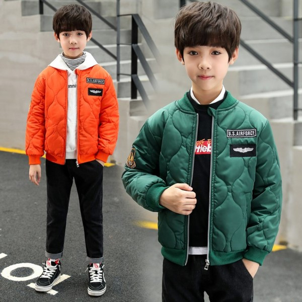 Modern gyerek kabát fiúknak több színben