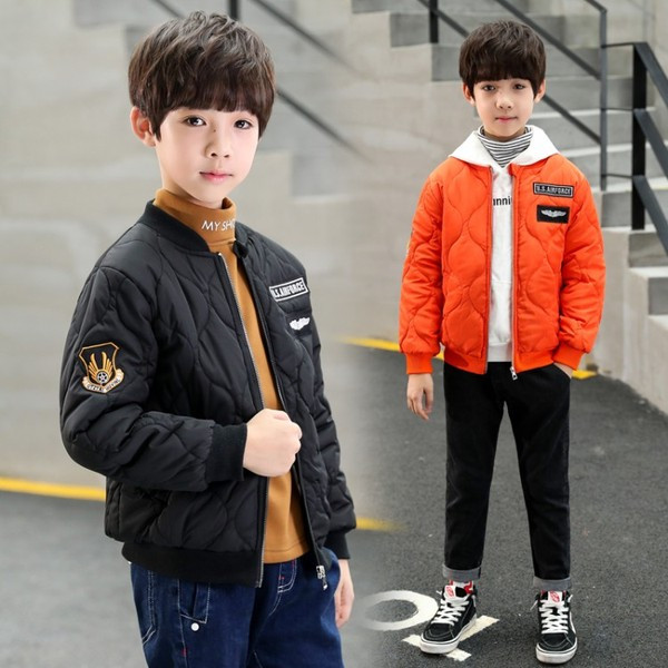 Modern gyerek kabát fiúknak több színben