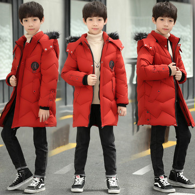 Modern gyerekkabát fiúknak három színben