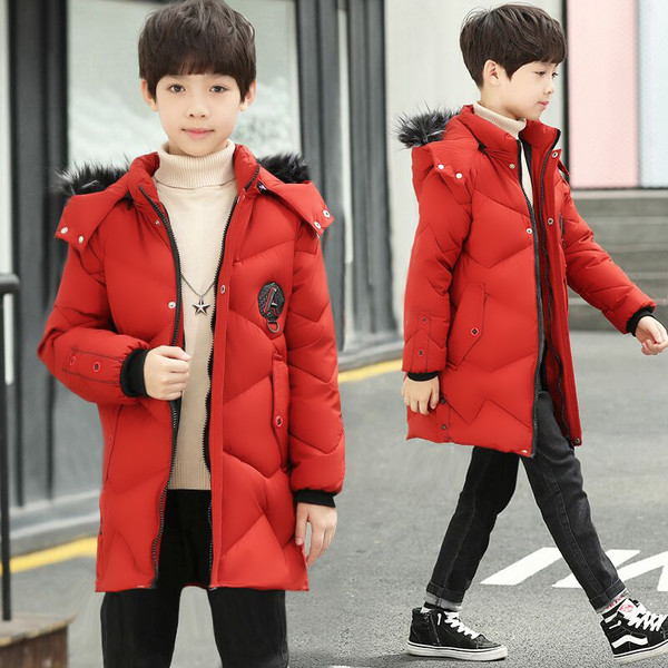 Modern gyerekkabát fiúknak három színben