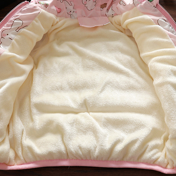 Jelenlegi gyerekkabát lányoknak két színben