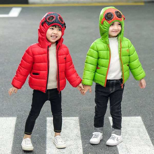 Modern gyerek kabát lányoknak és fiúknak többféle színben