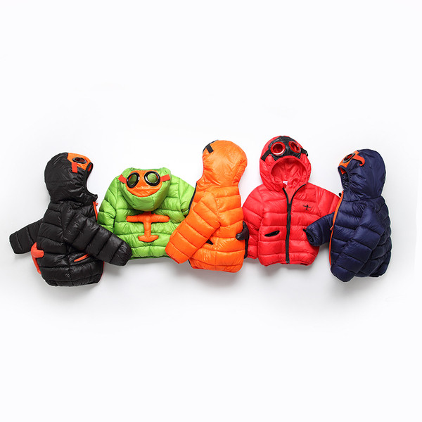 Modern gyerek kabát lányoknak és fiúknak többféle színben