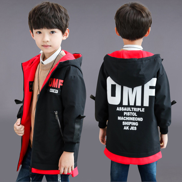 Modern kétoldalas gyerekkabát fiúknak két színben