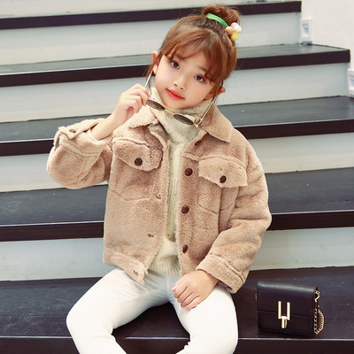 Modern, barna színű gyerekkabát lányoknak