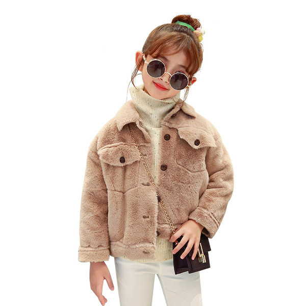 Modern, barna színű gyerekkabát lányoknak