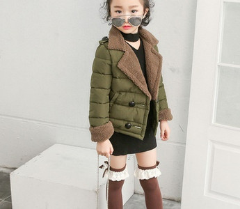 Μοντέρνο μπουφάν για  κορίτσια σε δύο χρώματα