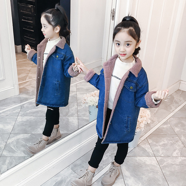 Μοντέρνο χειμερινό μπουφάν για τα κορίτσια