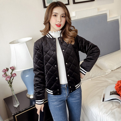 Stílusos női kabát több színben - két modell