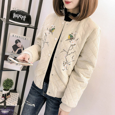 Γυναικείο μοντέρνο μπουφάν με κεντήματα σε διάφορα χρώματα