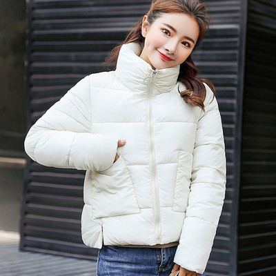 Stílusos női kabát több színben