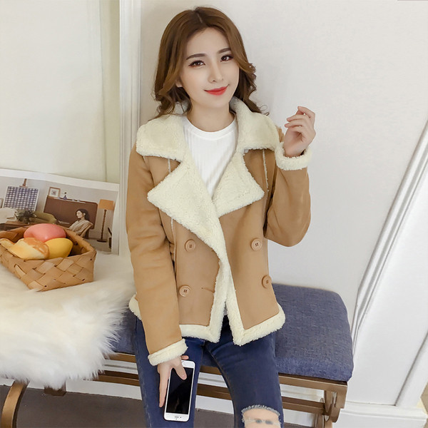 Stílusos női kabát gombokkal több színben