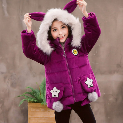 Téli gyerekdzseki lányoknak applikációval és kapucnival 3D elemekkel két színben