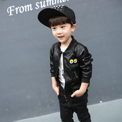 Stílusos gyerek kabát fiúknak eko bőrből, rátéttel