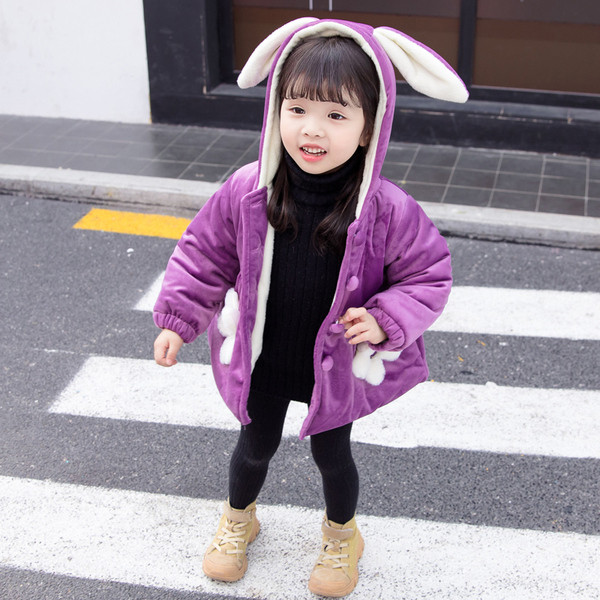 Παιδικό μπουφάν για κορίτσια με κουκούλα και 3D διακόσμηση σε τρία χρώματα