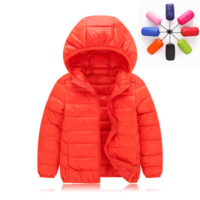 Παιδικό μπουφάν με κουκούλα σε διάφορα χρώματα κατάλληλο για αγόρια και κορίτσια