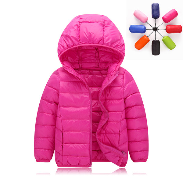 Παιδικό μπουφάν με κουκούλα σε διάφορα χρώματα κατάλληλο για αγόρια και κορίτσια