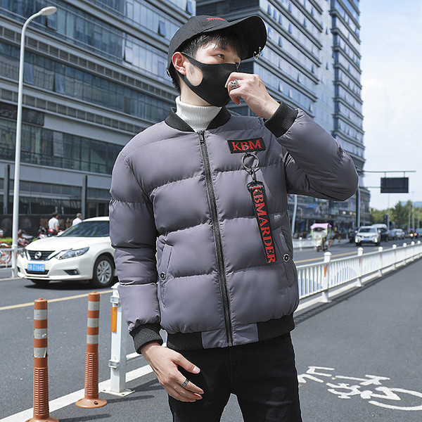 Alkalmi férfi téli kabát négy színben emblémával